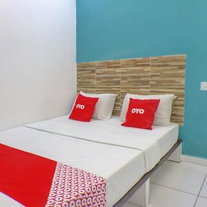 Oyo 90114 Home Rest Hotel